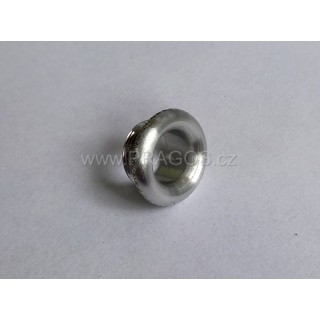 Socket nut
