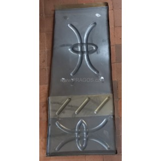 Podlaha řidiče Škoda 1101, sedan 4+2 dveřový