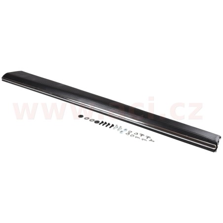 Vnější nášlapný práh (stupačka) s 18 mm lištou a montážní sadou  L r.v. 72-86