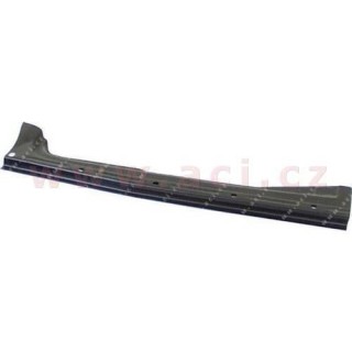 Zadní vnější část podlahy (ne 1302,1303) P