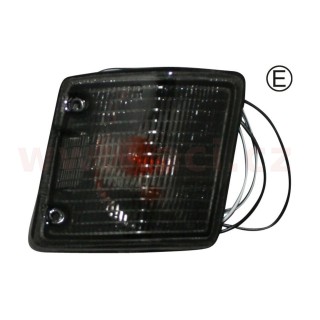 Přední blikač kouřový  P