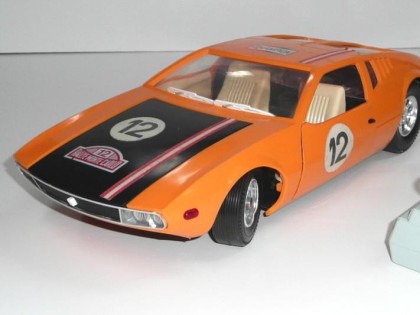 De Tomaso Mangusta