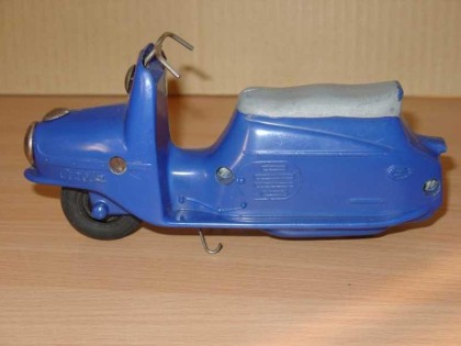 Motor scooter Čezeta