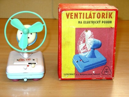 Small fan